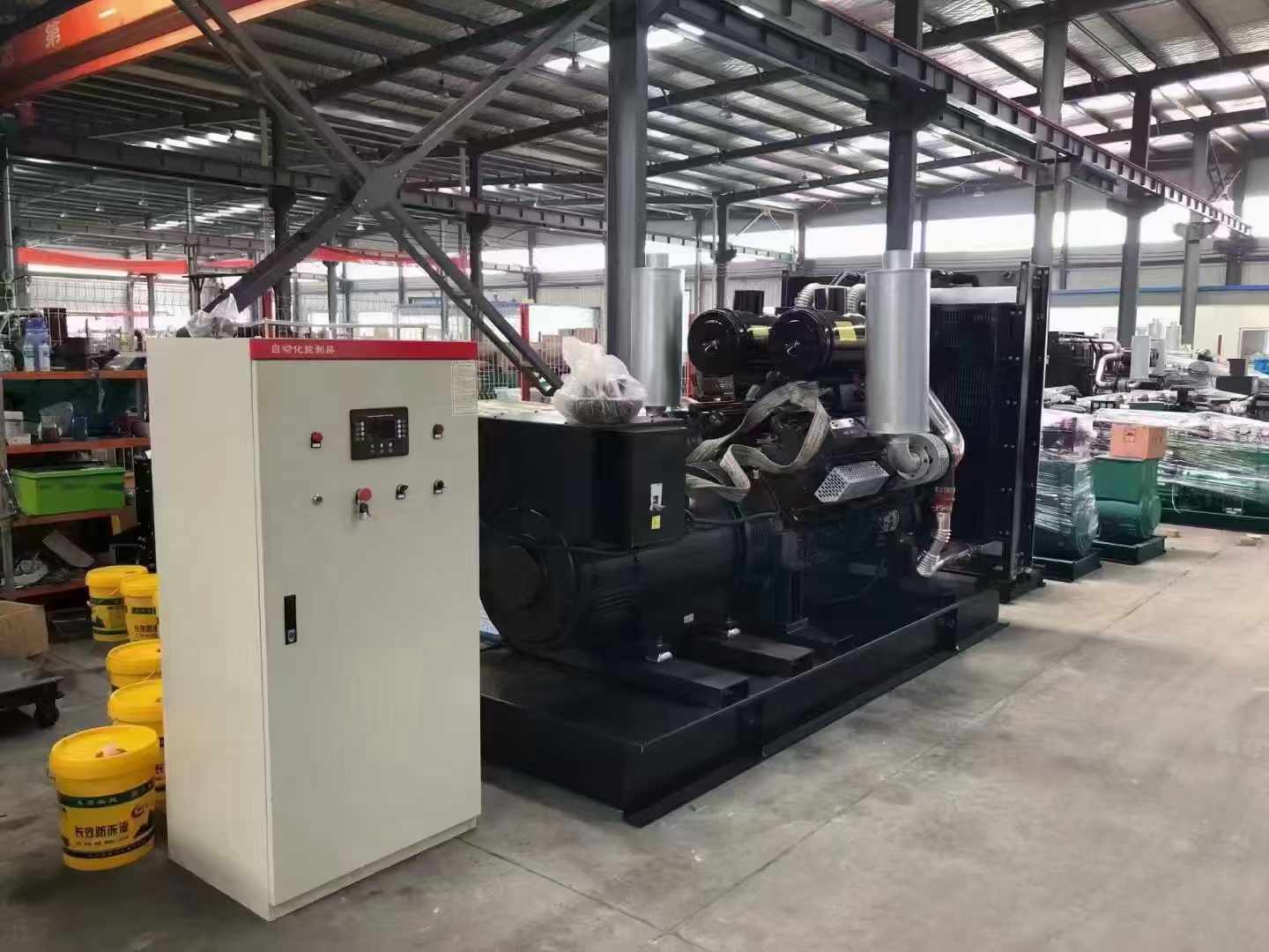 朝阳柴油发电机运行时的噪音和振动水平如何？